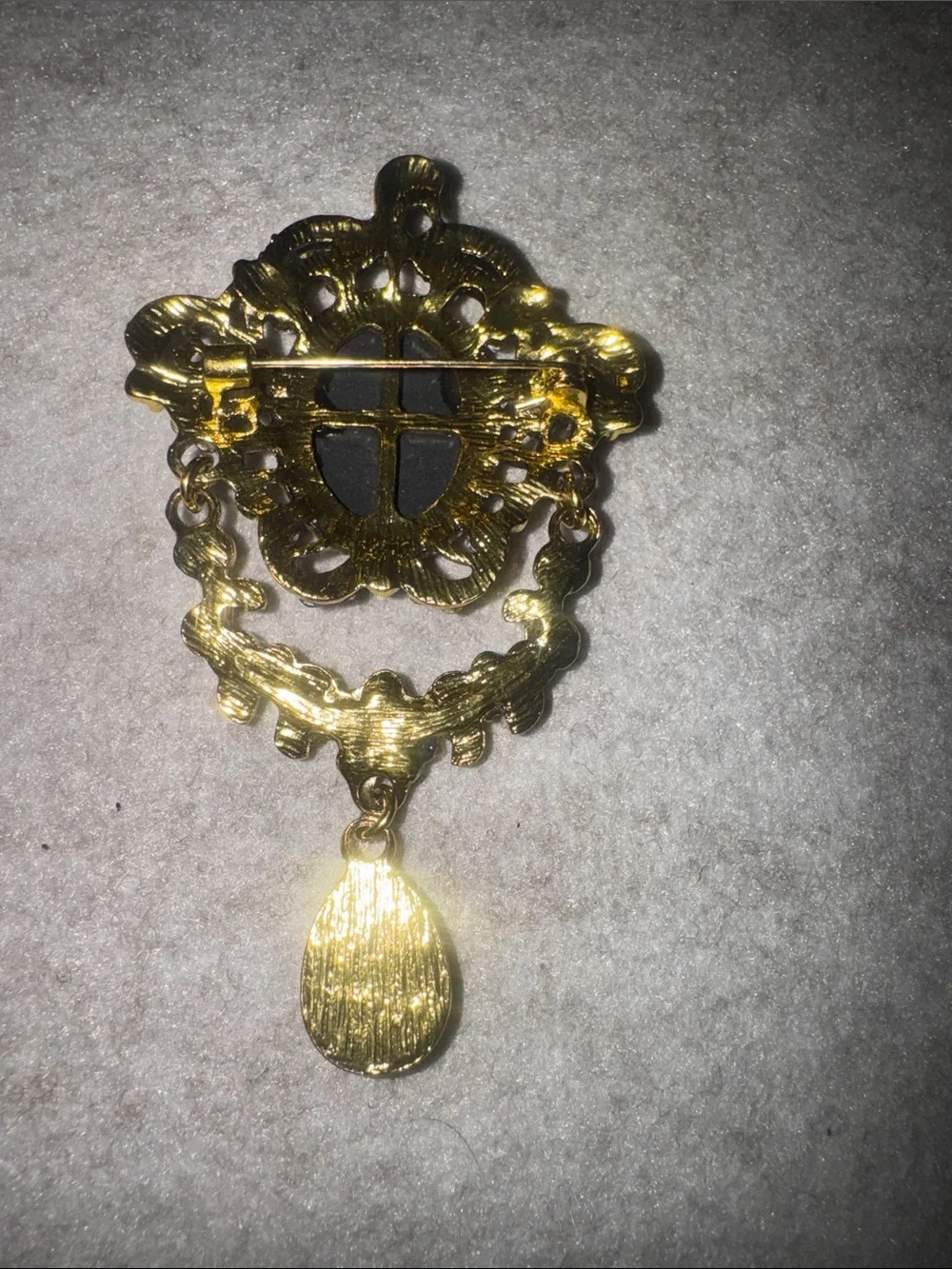 Umbranded classic gold